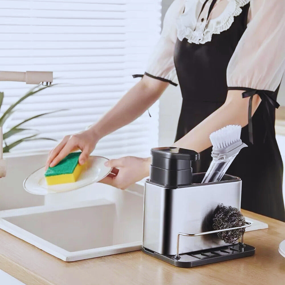 Brosse de cuisine avec distributeur de détergent